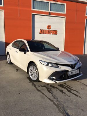TOYOTA CAMRY